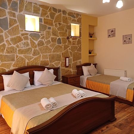 Agnantio Hotel Ioannina Exterior photo