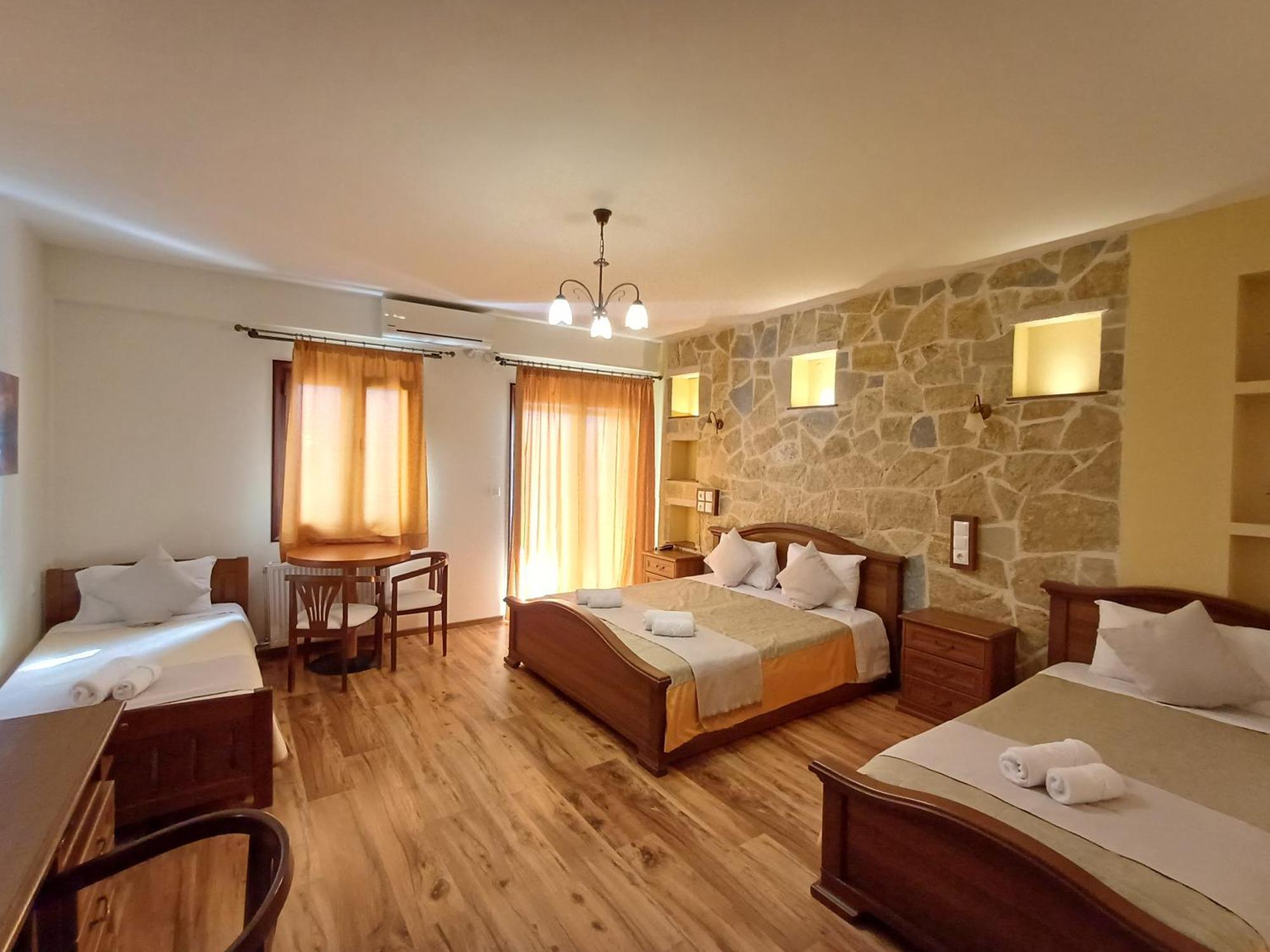 Agnantio Hotel Ioannina Exterior photo